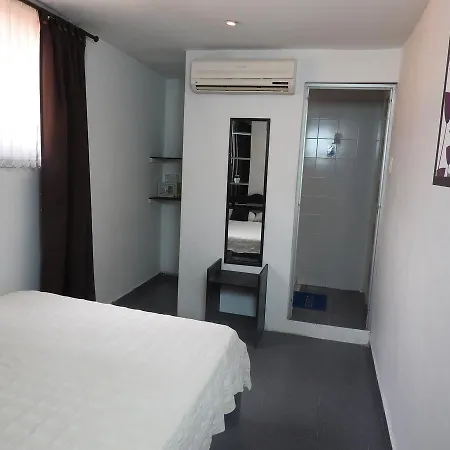 Don Miguel Hostal *