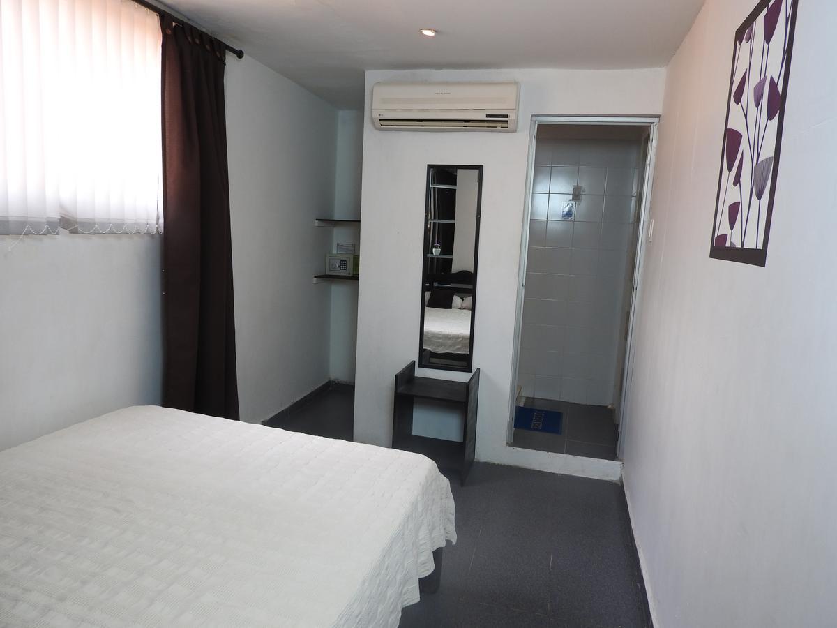 Don Miguel Hostal *